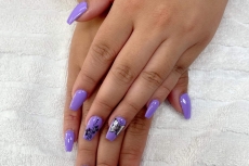 colorful-nails-and-spa-10