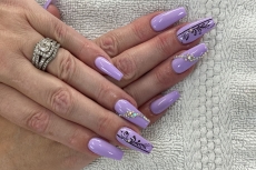 colorful-nails-and-spa-16