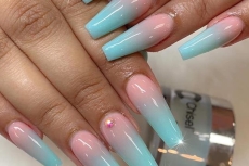 colorful-nails-and-spa-22