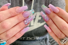 colorful-nails-and-spa-59