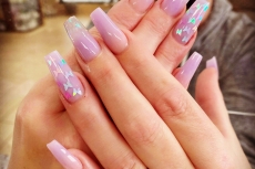 colorful-nails-and-spa-62