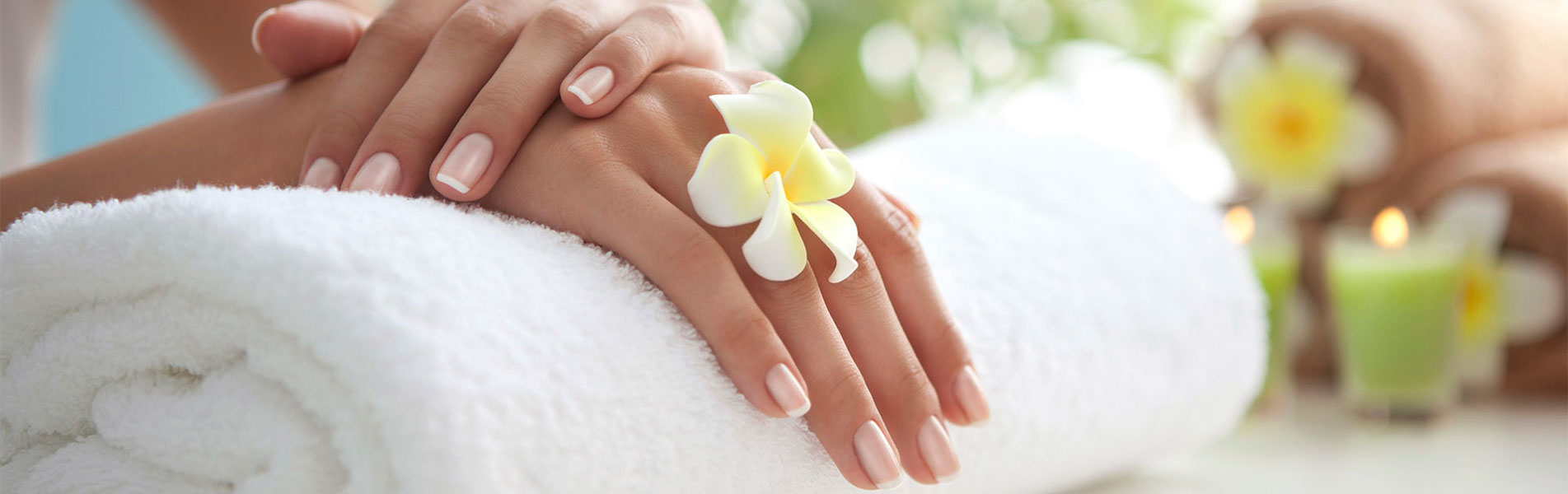 Colorful Nails & Spa Nail Salon in Scappoose, Oregon